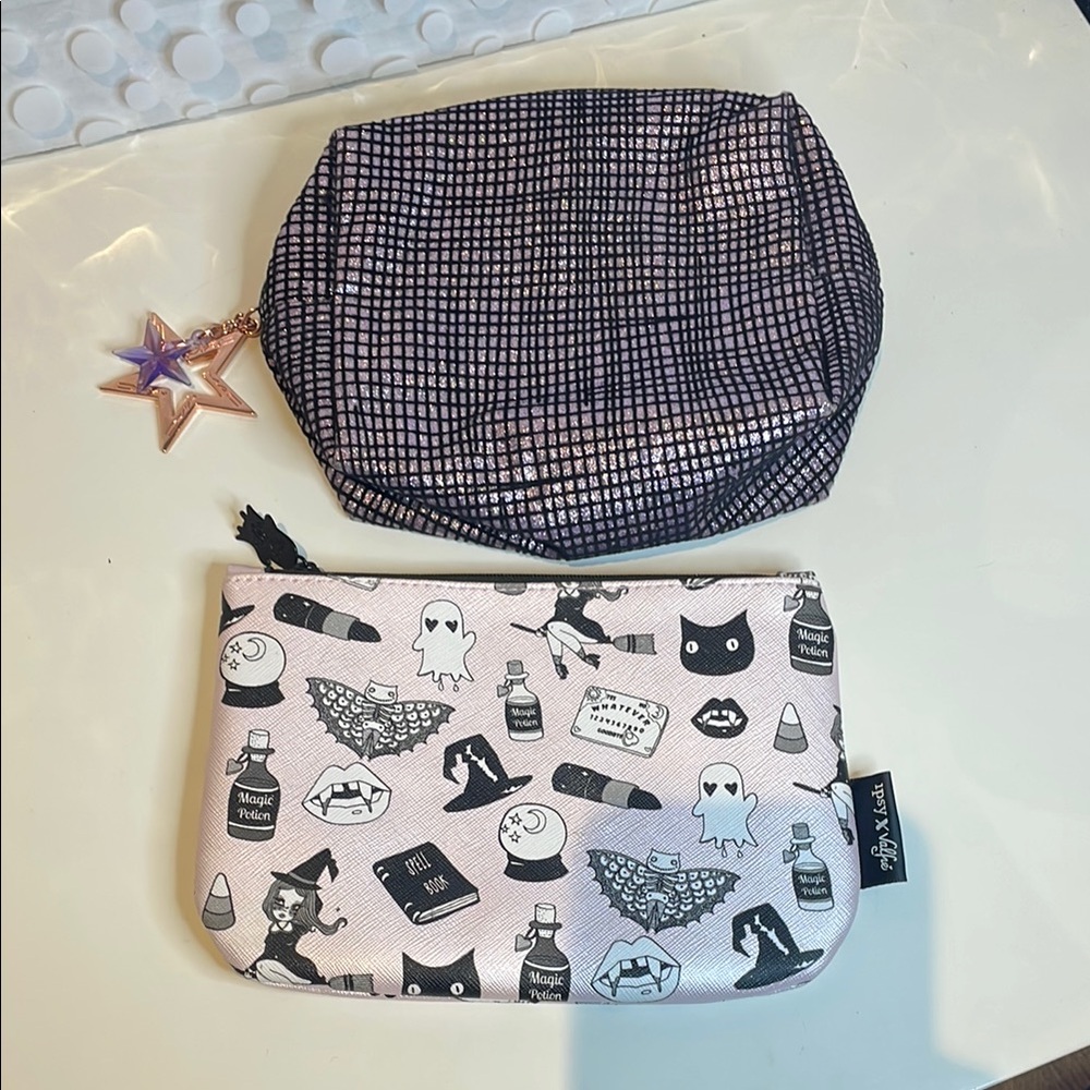 Makeup 💄 Pouch bundle - MAC & Ipsy/Valfre designs
